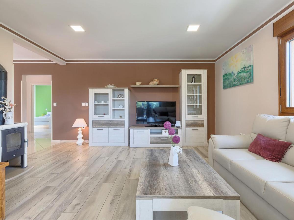 Žminj Holiday Home Villa Aniva By Interhome מראה חיצוני תמונה